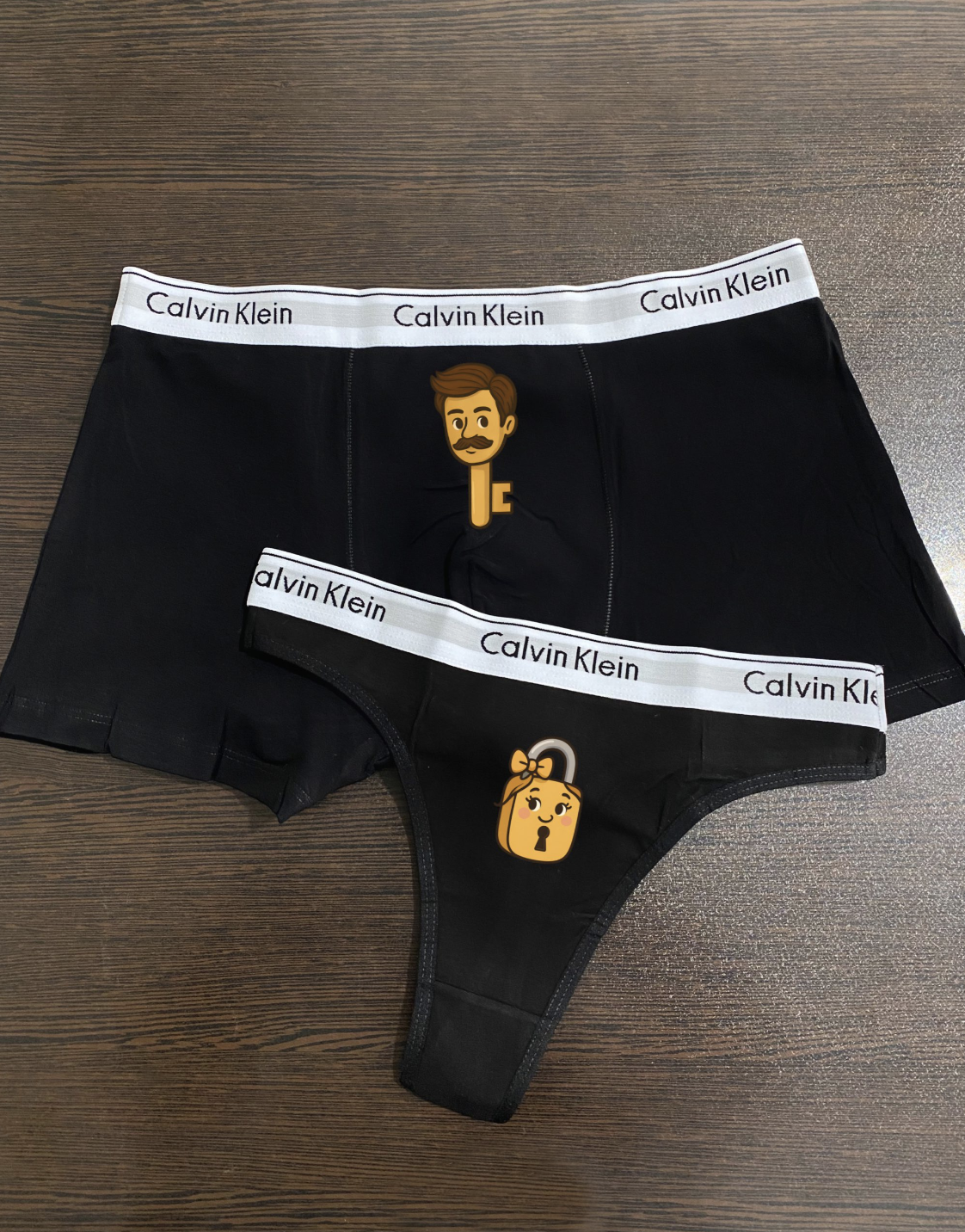 Keyhole couple shorts set